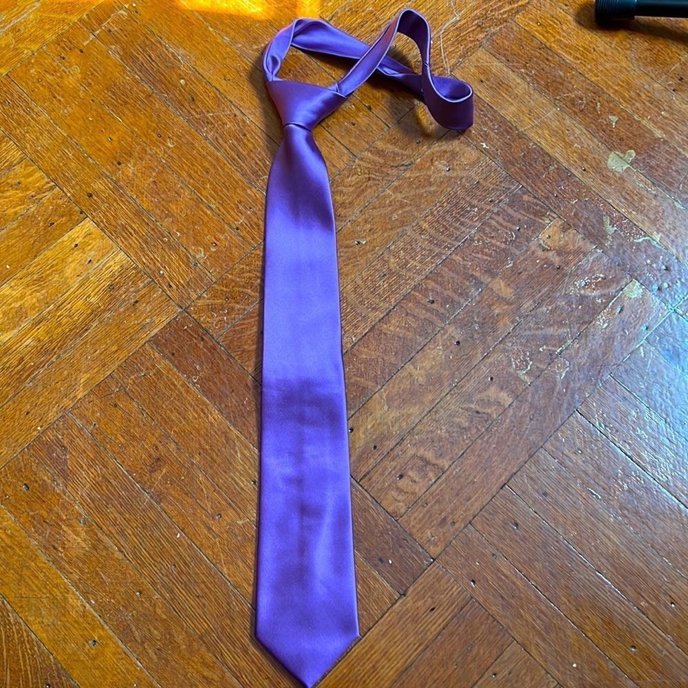 Tie mart purple tie